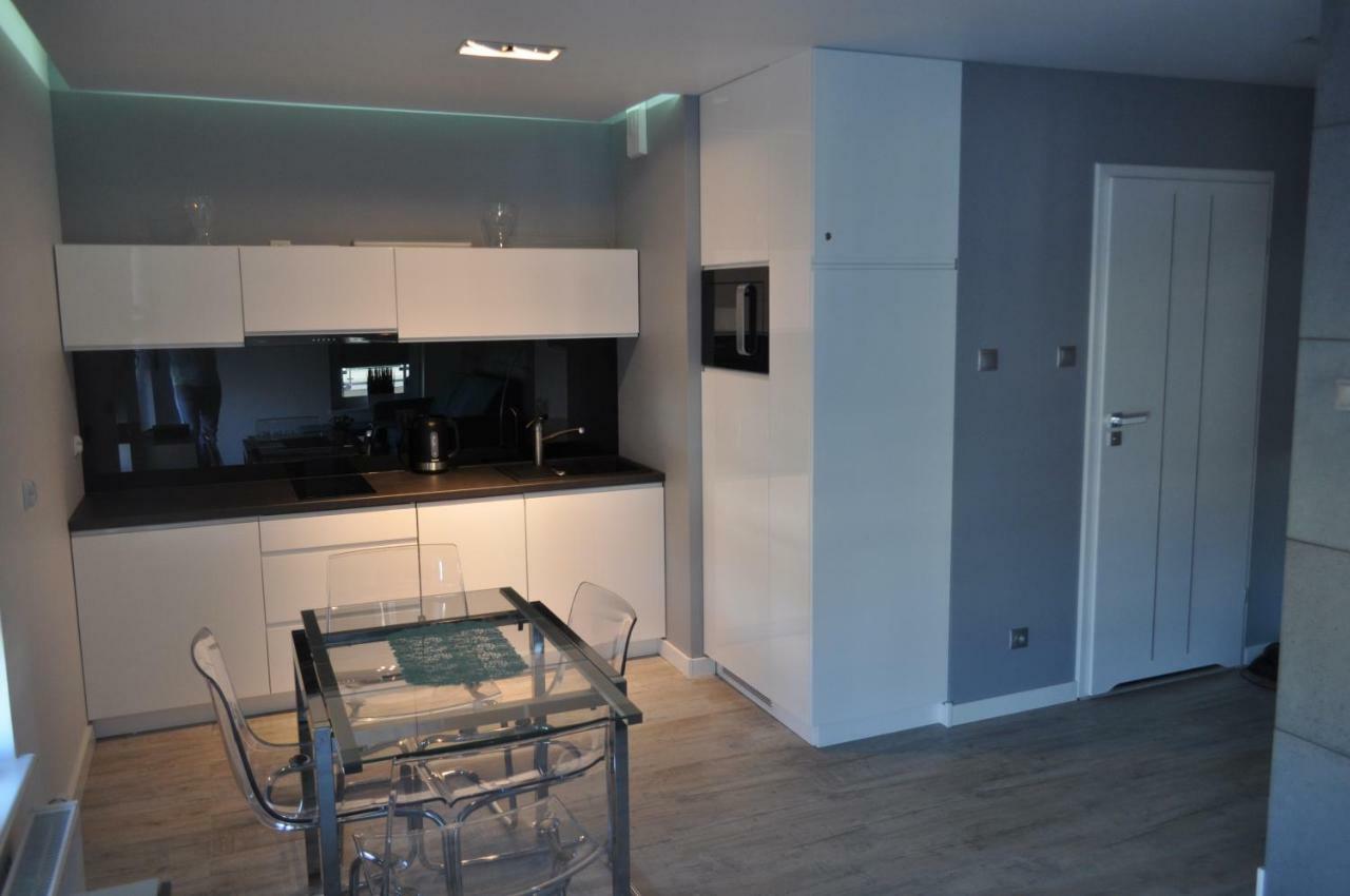 Apartament Shadow Grey Kolobrzeg Exterior photo